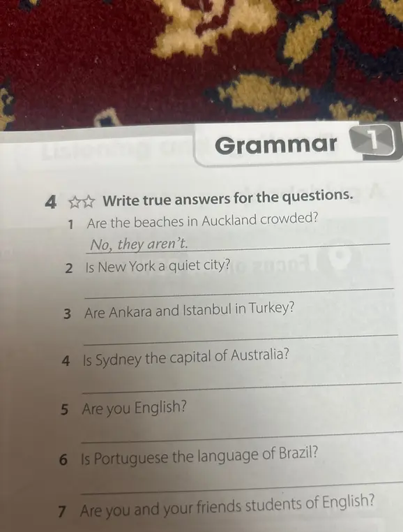 Напиши правдивые ответы на вопросы Are the beaches in Auckland crowded?