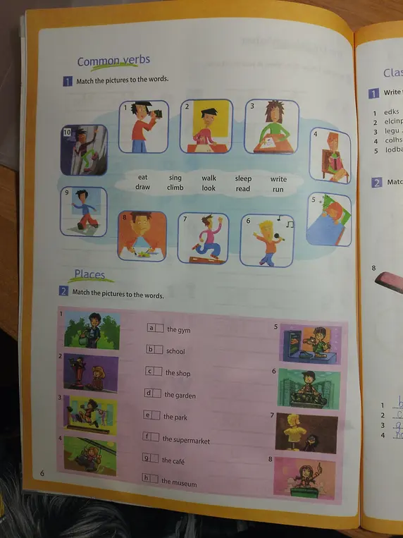 Соотнеси картинки со словами в заданиях "Common verbs" и "Places".