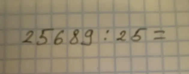 Реши пример 25689 : 26