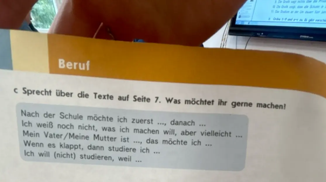 Дополни предложение 'Nach der Schule möchte ich zuerst ..., danach ...' о планах на будущее.