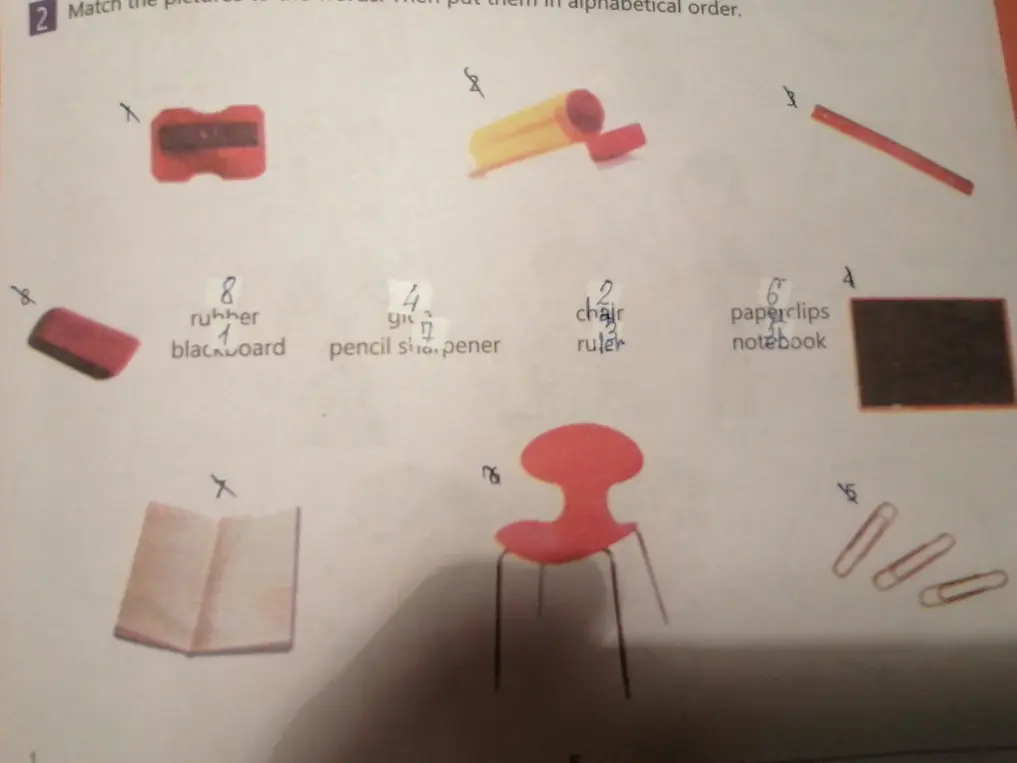 Составь слова в алфавитном порядке: blackboard, chair, notebook, paperclips, pencil sharpener, rubber, ruler