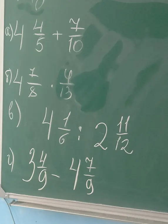 Реши примеры: a) $4\frac{4}{5} + \frac{7}{10}$