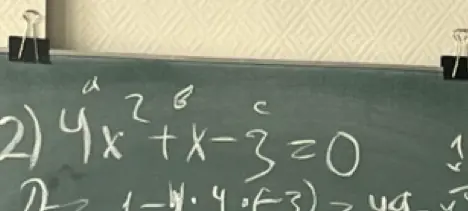 Помоги мне найти корни уравнения 4x² + x - 3 = 0