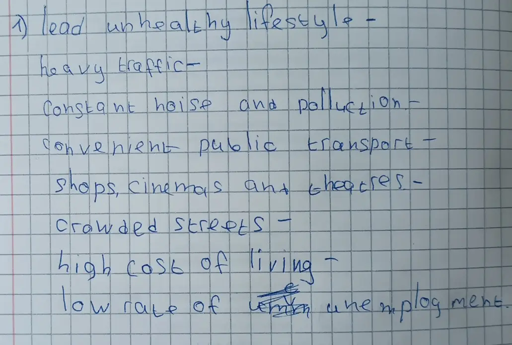 Переведи на русский язык: lead unhealthy lifestyle