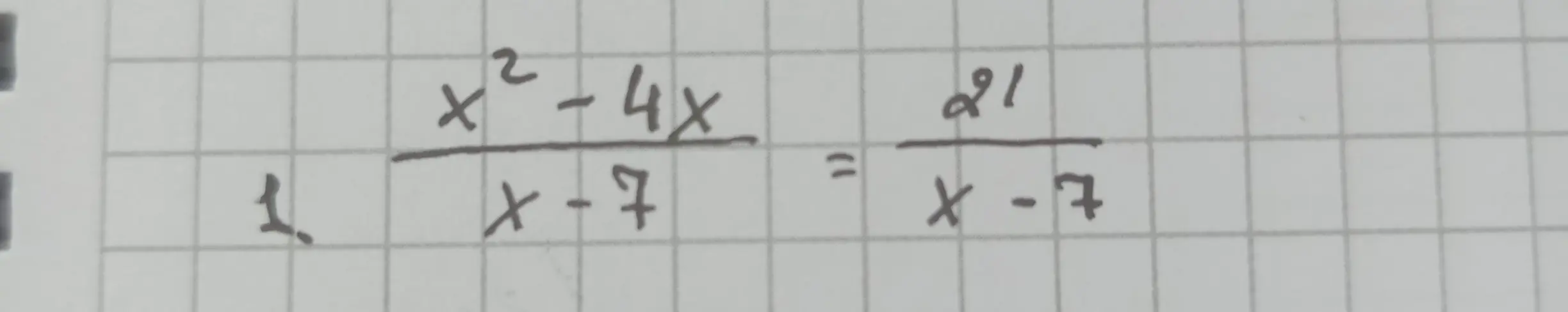 Реши уравнение \frac{x^2 - 4x}{x-7} = \frac{21}{x-7}