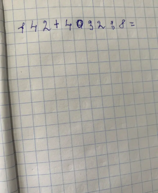 Можешь решить пример 142 + 4 ? 32 : 8 =