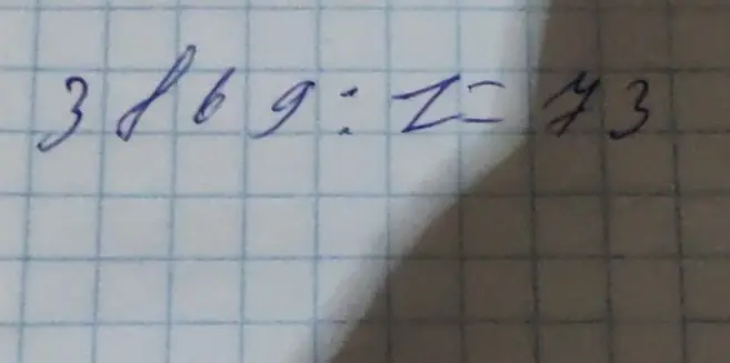 Помоги решить пример на деление: 3869 : z = 43