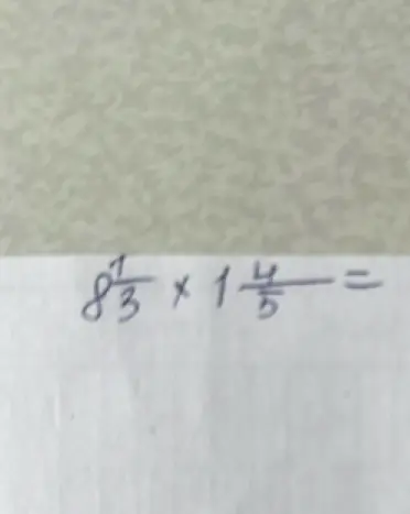 Вычисли произведение смешанных чисел $8\frac{7}{3} \times 1\frac{4}{5}$