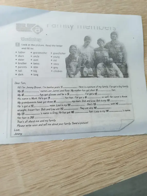 Выполни задание: посмотри на картинку, прочитай письмо и заполни пропуски в упражнении 1