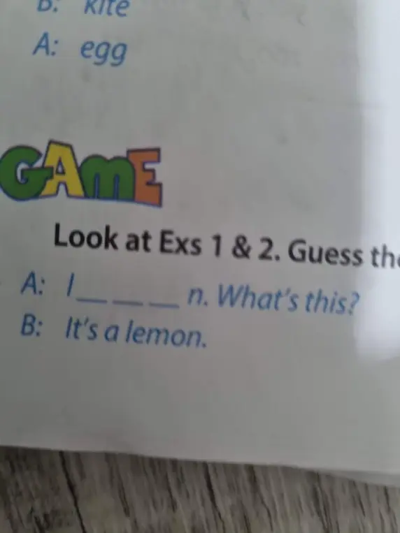 Ты хочешь, чтобы я вставил пропущенные буквы в слово 'lemon'?