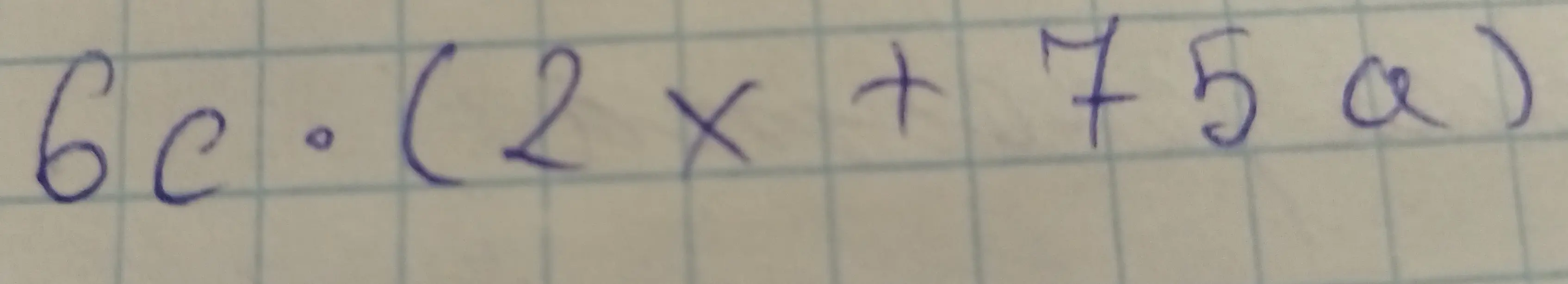 Объясни, как раскрыть скобки в выражении 6c * (2x + 75a)