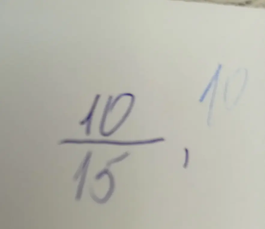 Можешь упростить дробь 10/15?