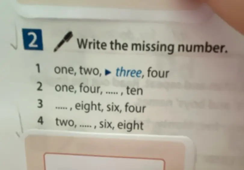 Заполни пропущенные номера в упражнении 2: one, two, three, four
