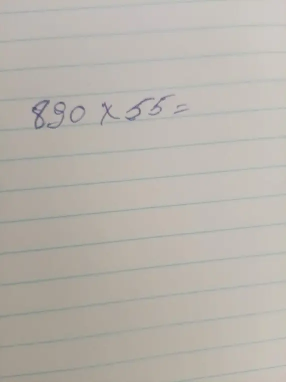 Вычисли, чему равно произведение 890 и 55