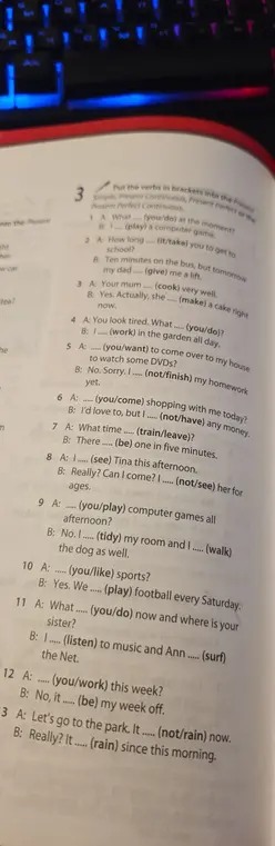 Помоги заполнить пропуски в упражнении, используя Present Simple, Present Continuous, Present Perfect или Present Perfect Continuous.