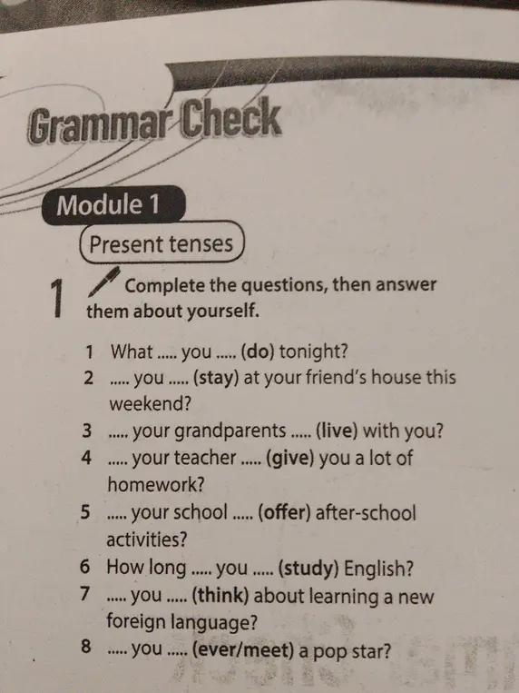 Заполни вопросы, используя Present tenses: What..... you ..... (do) tonight?