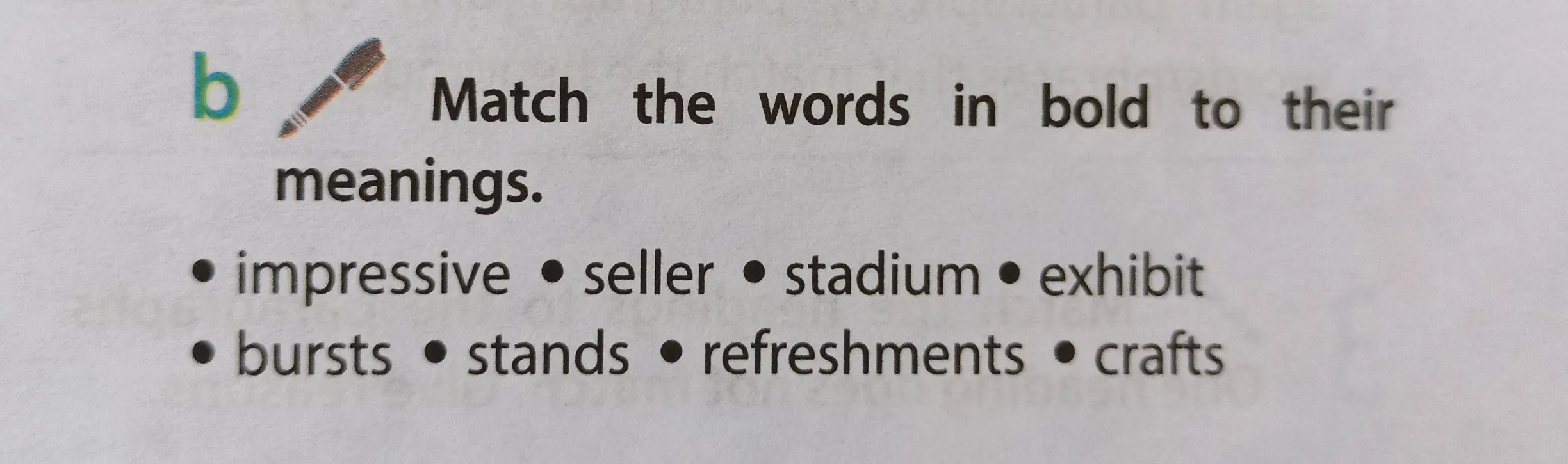 Ты просишь подобрать к словам из списка их значения: impressive, seller, stadium, exhibit, bursts, stands, refreshments, crafts