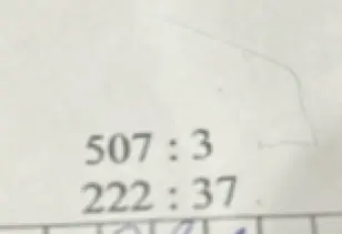 Помоги решить примеры на деление в столбик: 507 ÷ 3, 222 ÷ 37