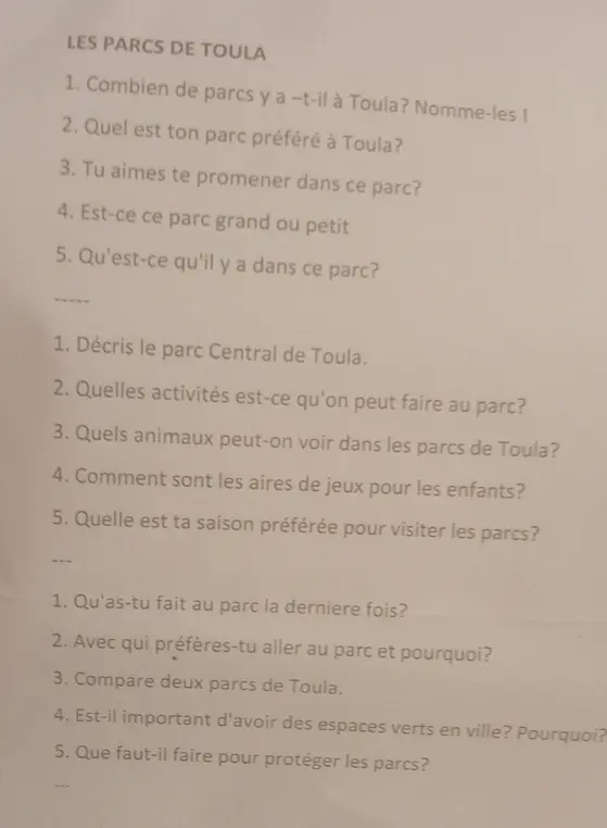 Ответь на вопросы по тексту про парки Тулы на французском языке: 1. Combien de parcs y a-t-il à Toula? Nomme-les !