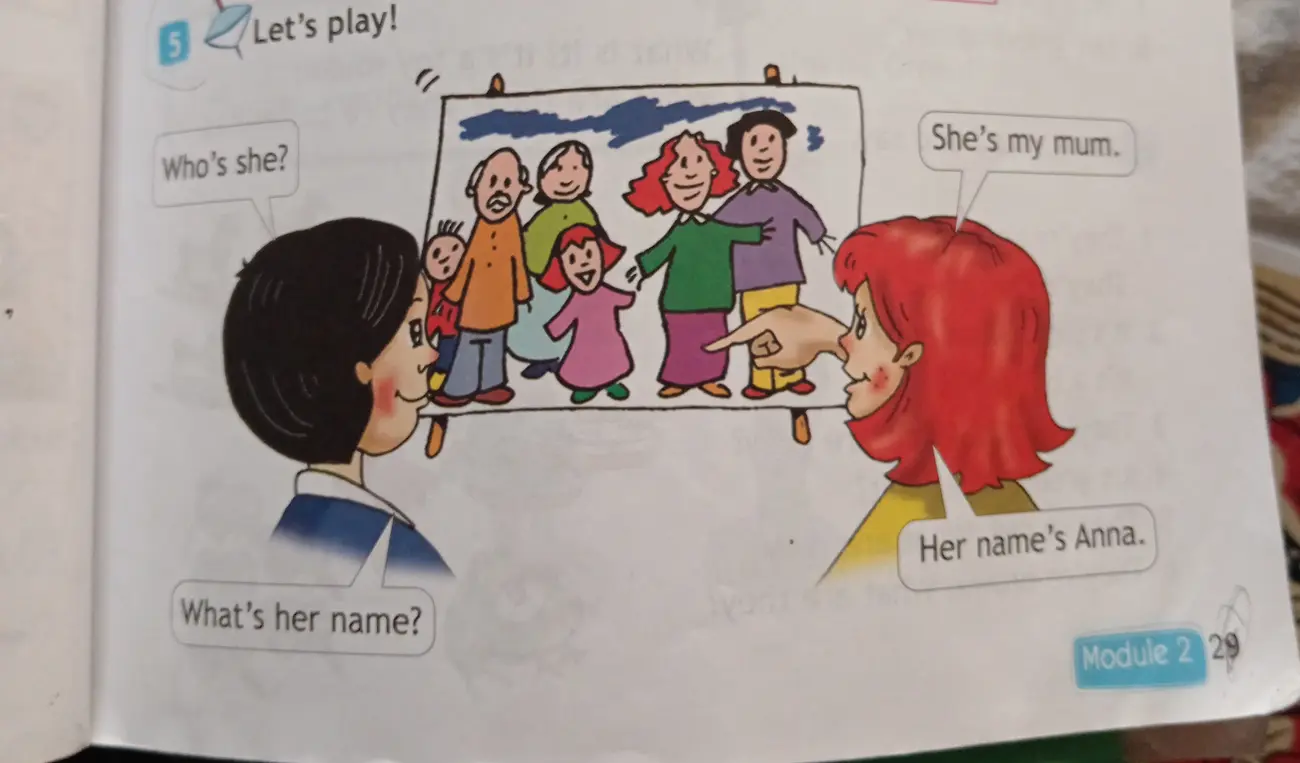 Ответь на вопросы по картинке: "Who's she?" и "What's her name?"