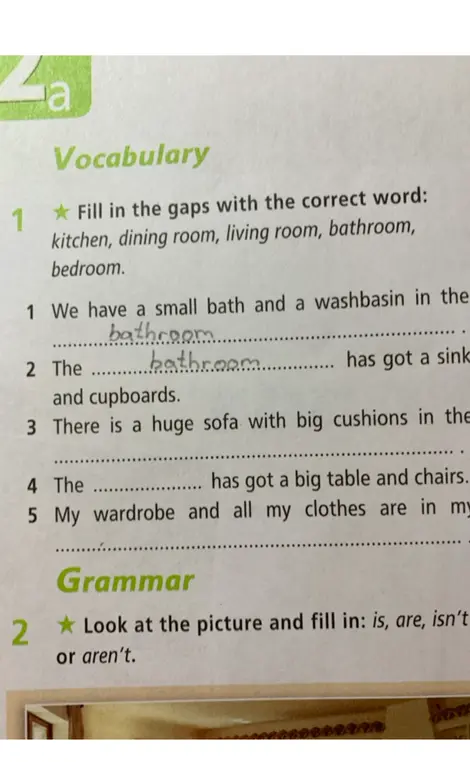 Заполни пропуски подходящими словами: kitchen, dining room, living room, bathroom, bedroom.