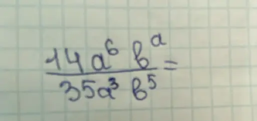 Вычисли выражение $\frac{14a^6b^a}{35a^3b^5}$