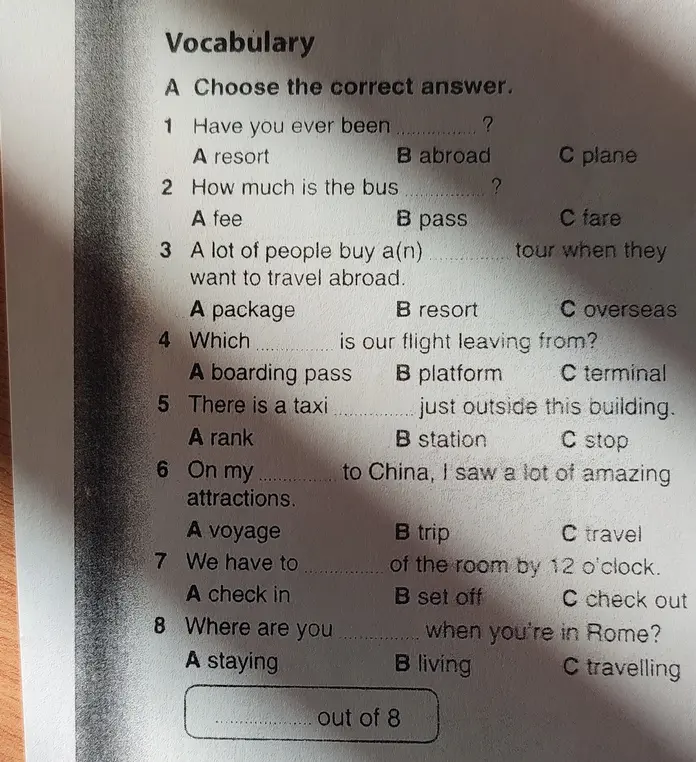 Выбери правильный ответ в упражнении на vocabulary.