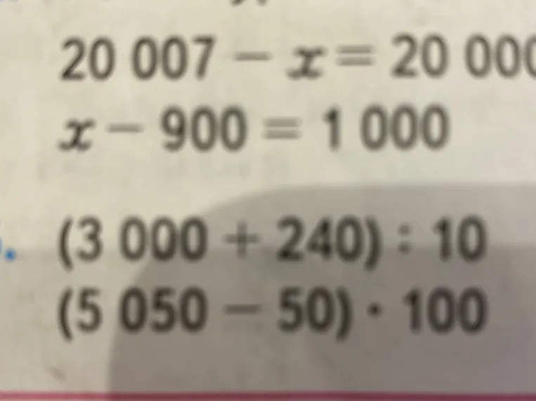 Вычислите (3000+240):10 столбиком