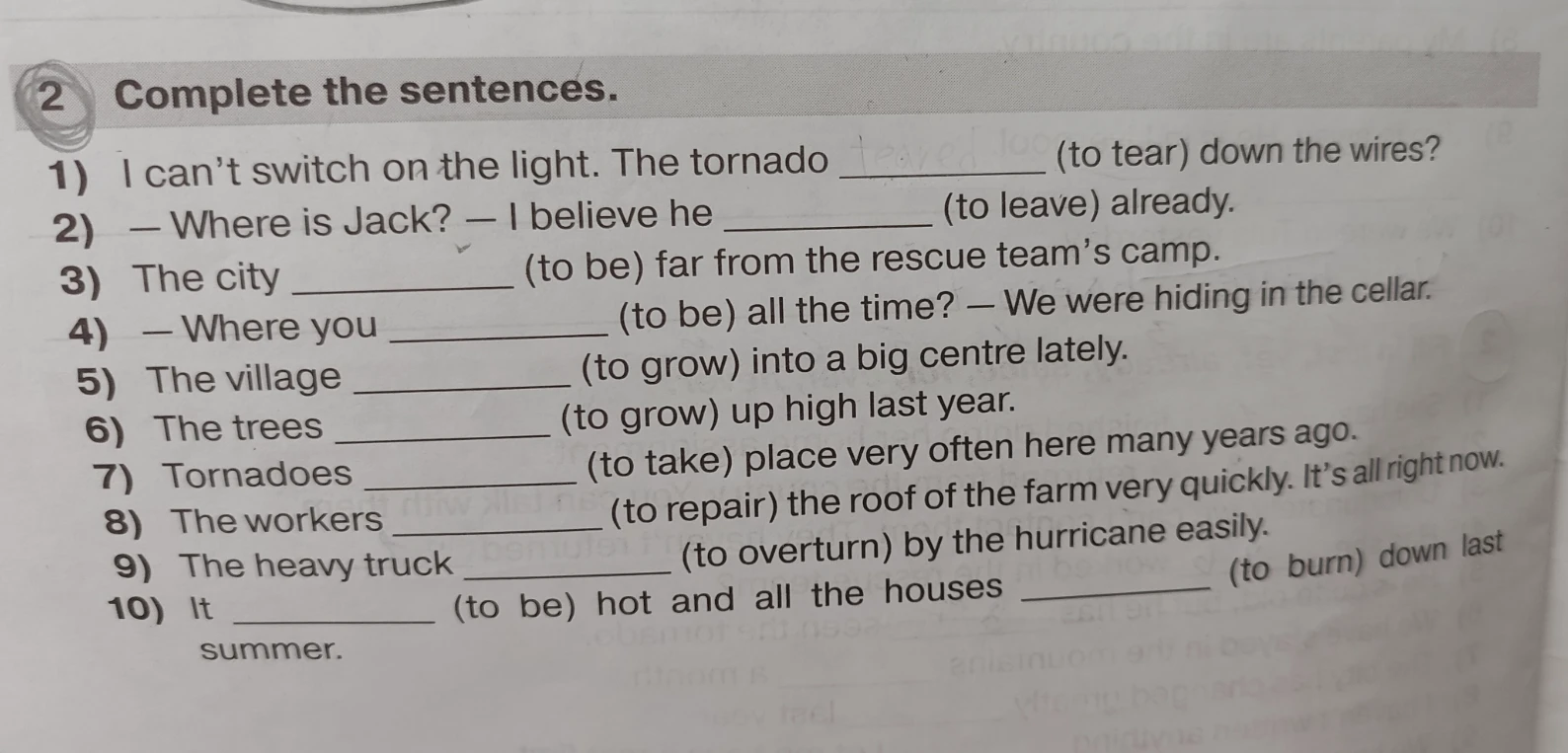 Complete the sentences.