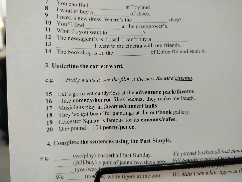 Underline the correct word.