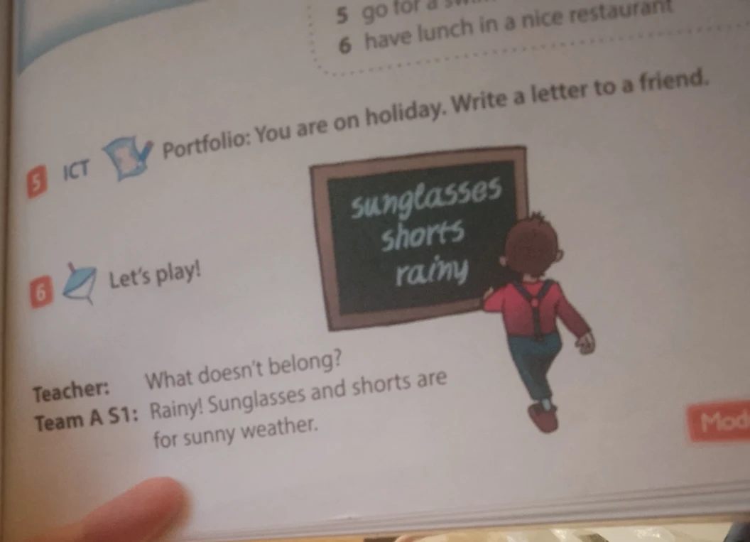 Portfolio: You are on holiday. Write a letter to a friend.