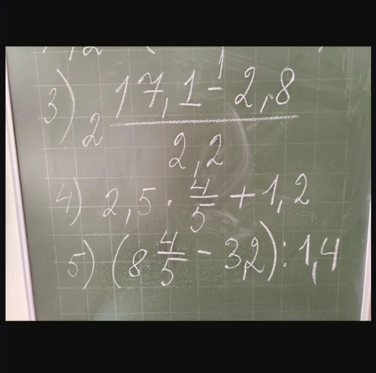 3) 17,1 - 2,8 / 2,2