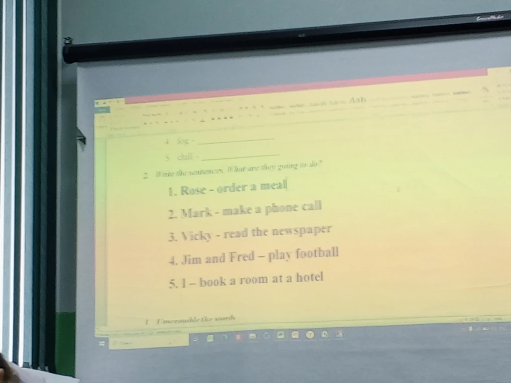 Write the sentences. What are they going to do? 1. Rose - order a meal
