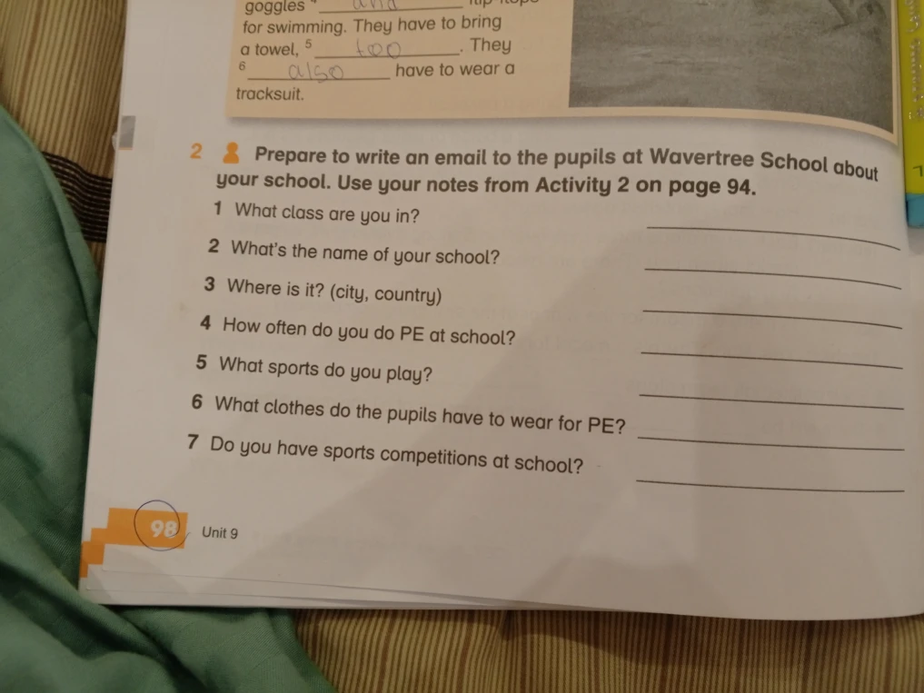Prepare to write an email to the pupils at Wavertree School about your school. Use your notes from Activity 2 on page 94.