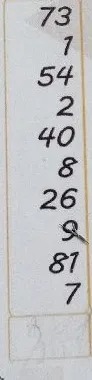 На изображении представлен столбик чисел: 73, 1, 54, 2, 40, 8, 26, 9, 81, 7. Необходимо найти их сумму.