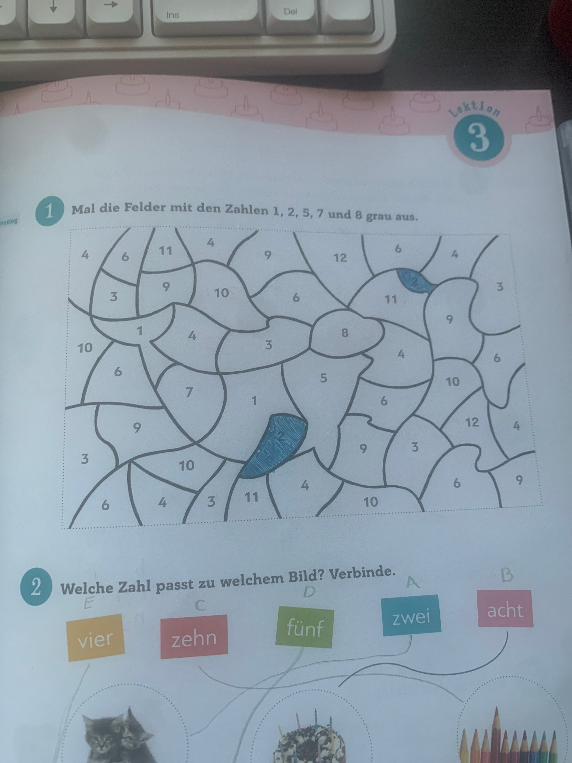 Mal die Felder mit den Zahlen 1, 2, 5, 7 und 8 grau aus.