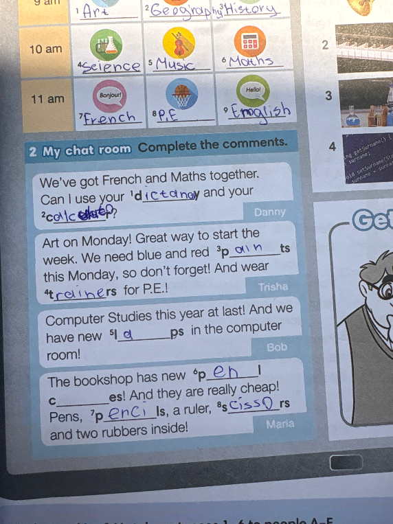 My chat room Complete the comments.