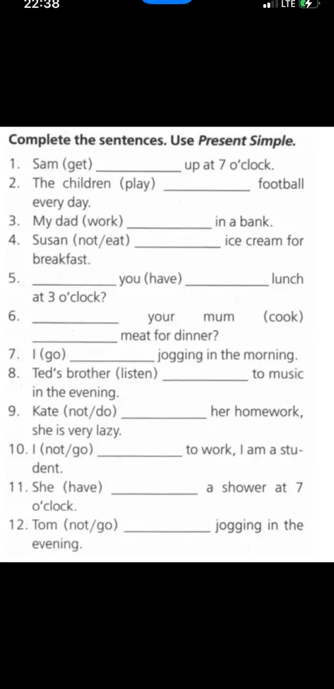 Complete the sentences. Use Present Simple.