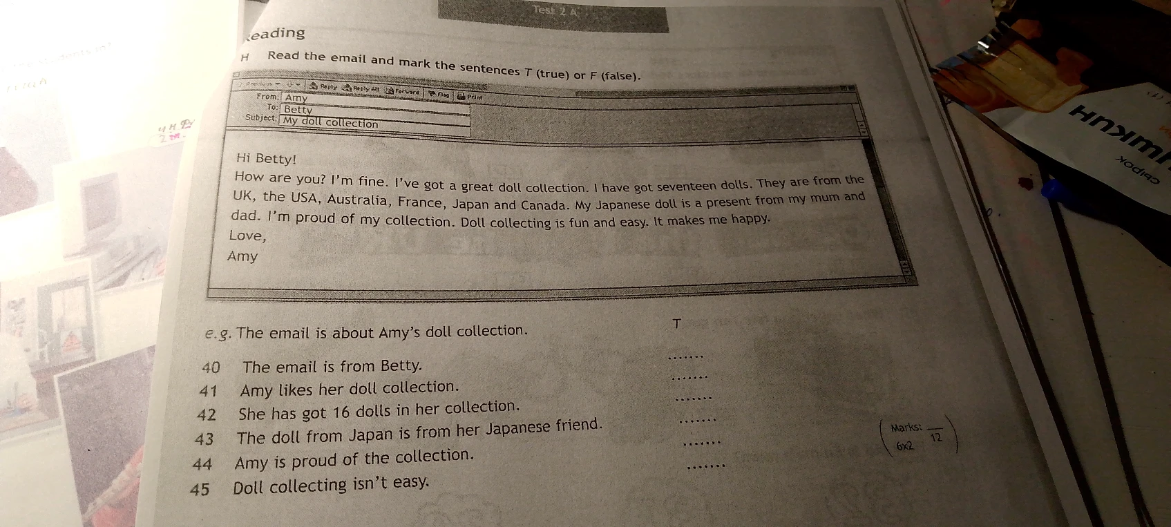 Read the email and mark the sentences T (true) or F (false).