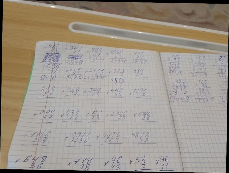 Решение примеров на умножение из тетради.