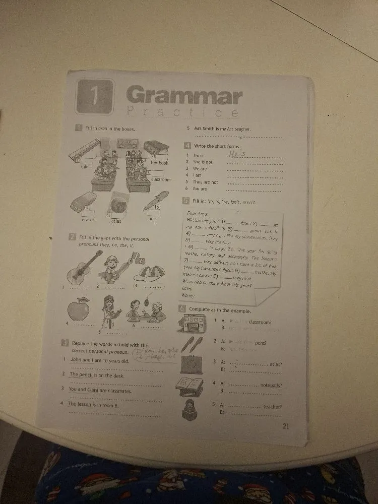 Fill in a/an in the boxes.