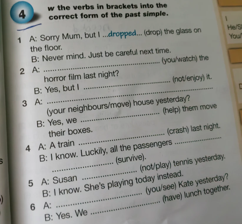 Put the verbs in brackets into the correct form of the past simple.