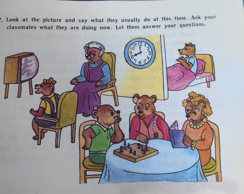 Look at the picture and say what they usually do at this time. Ask your classmates what they are doing now. Let them answer your questions.