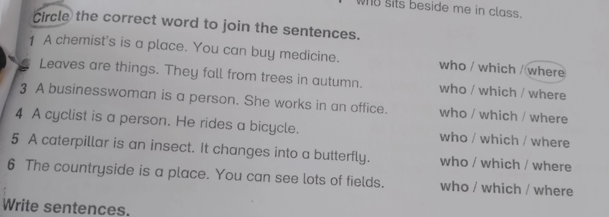 Circle the correct word to join the sentences.