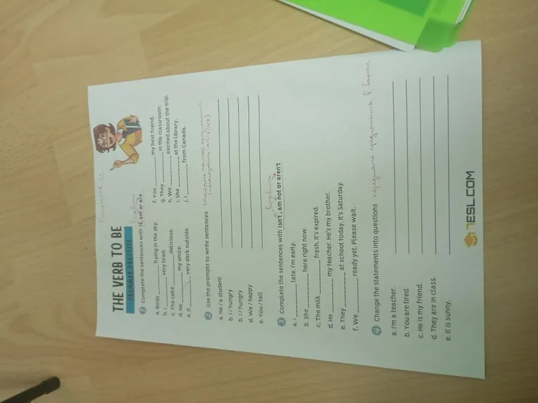 Complete the sentences with is, am or are